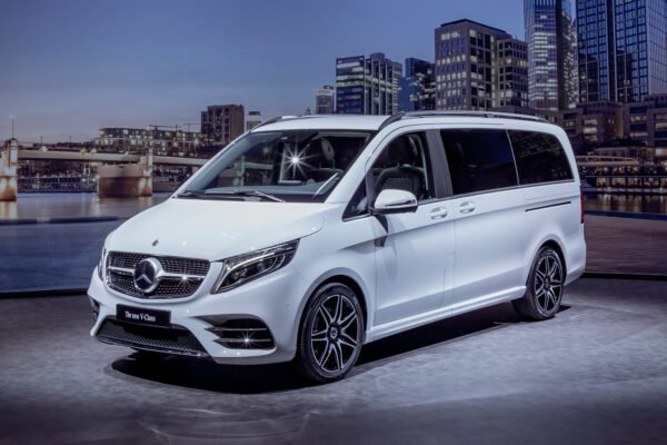 Executive MPV i.e V Class